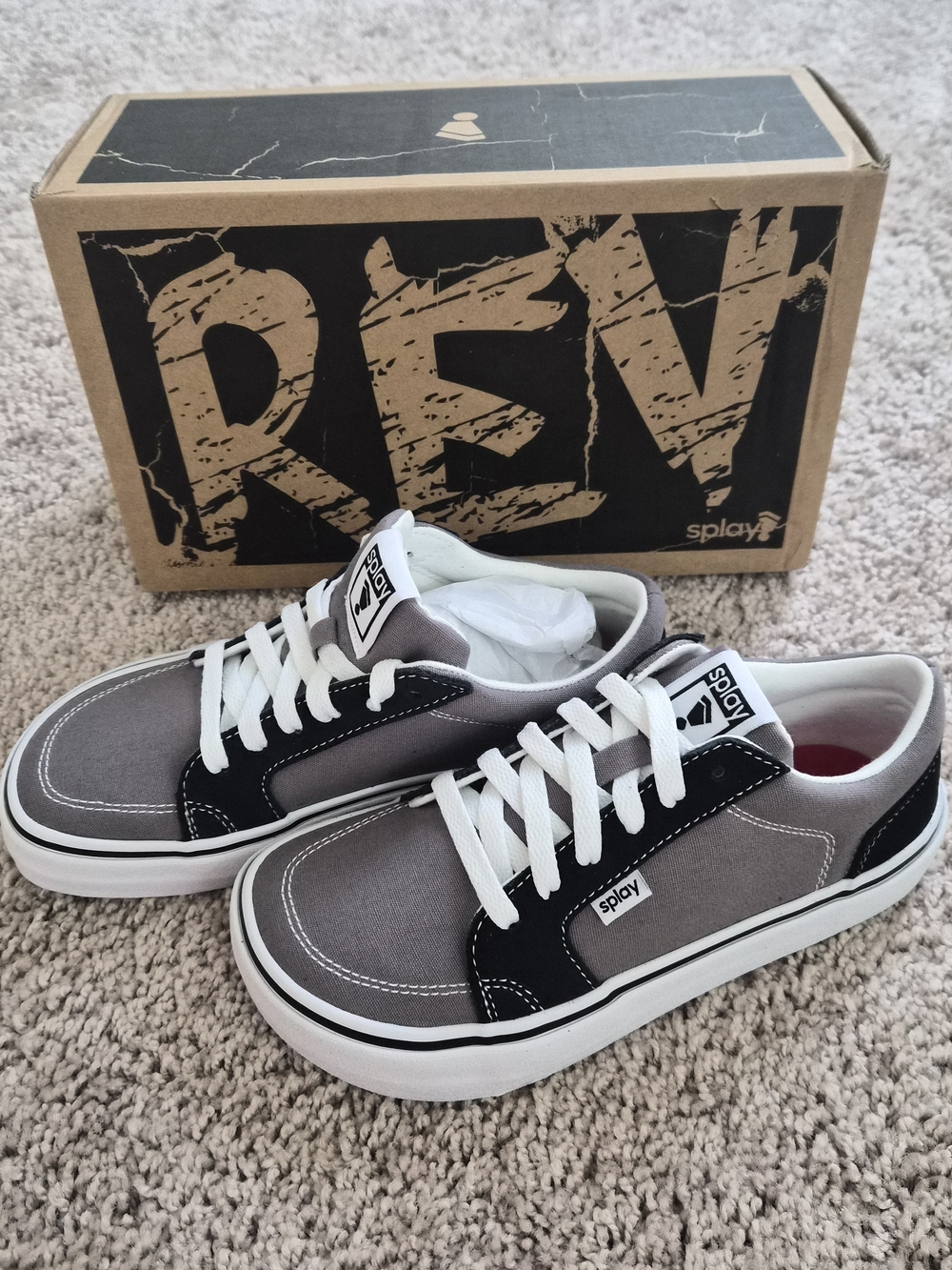 NWT Splay Barefoot Rev LT Tokyo Sneakers - Picture 2 of 6